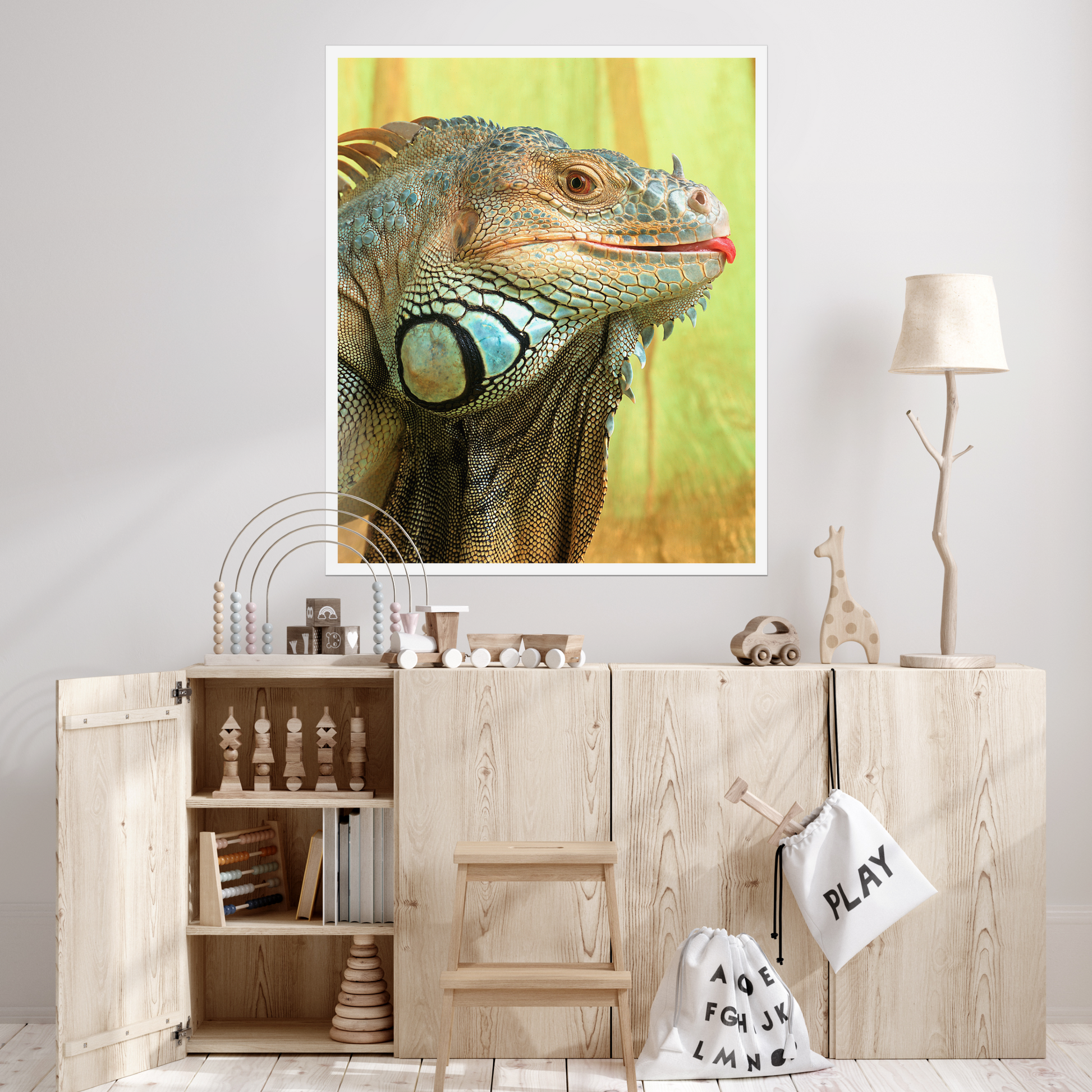 Iggy the Iguana | Fine Art Animal and Wildlife Photography Prints by Steve Grubman